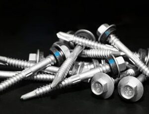 สกรูสำหรับงานหลังคา